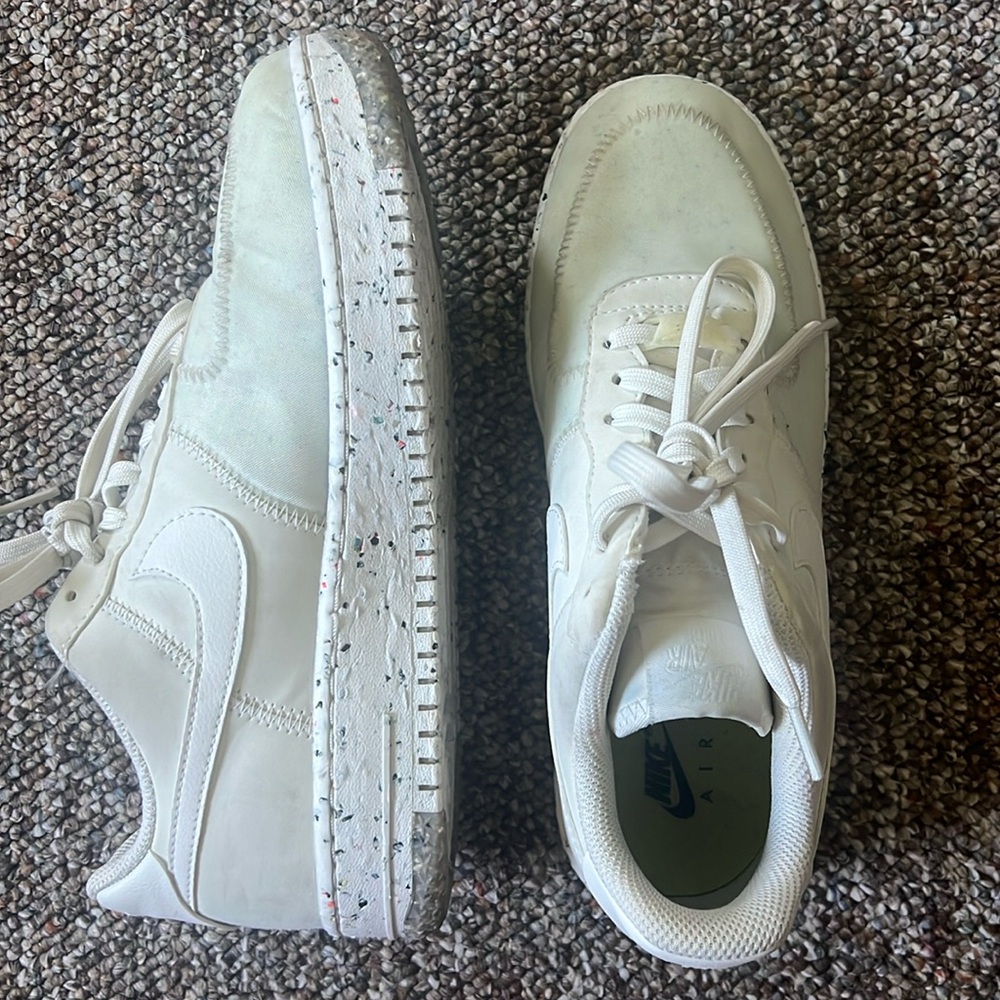 Women’s Nike Air Force 1  Crater Size 8.5